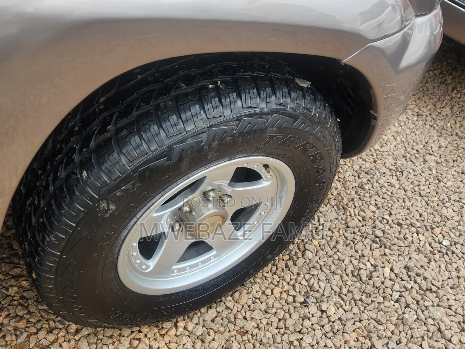 Toyota Land Cruiser Prado 2009 Gold