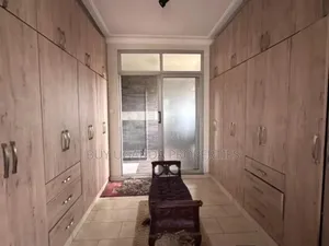 5bdrm Bungalow in Najeera, Central Division for sale