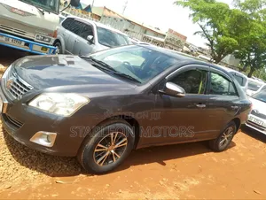 Toyota Premio 1.8 AWD 2013 Gray