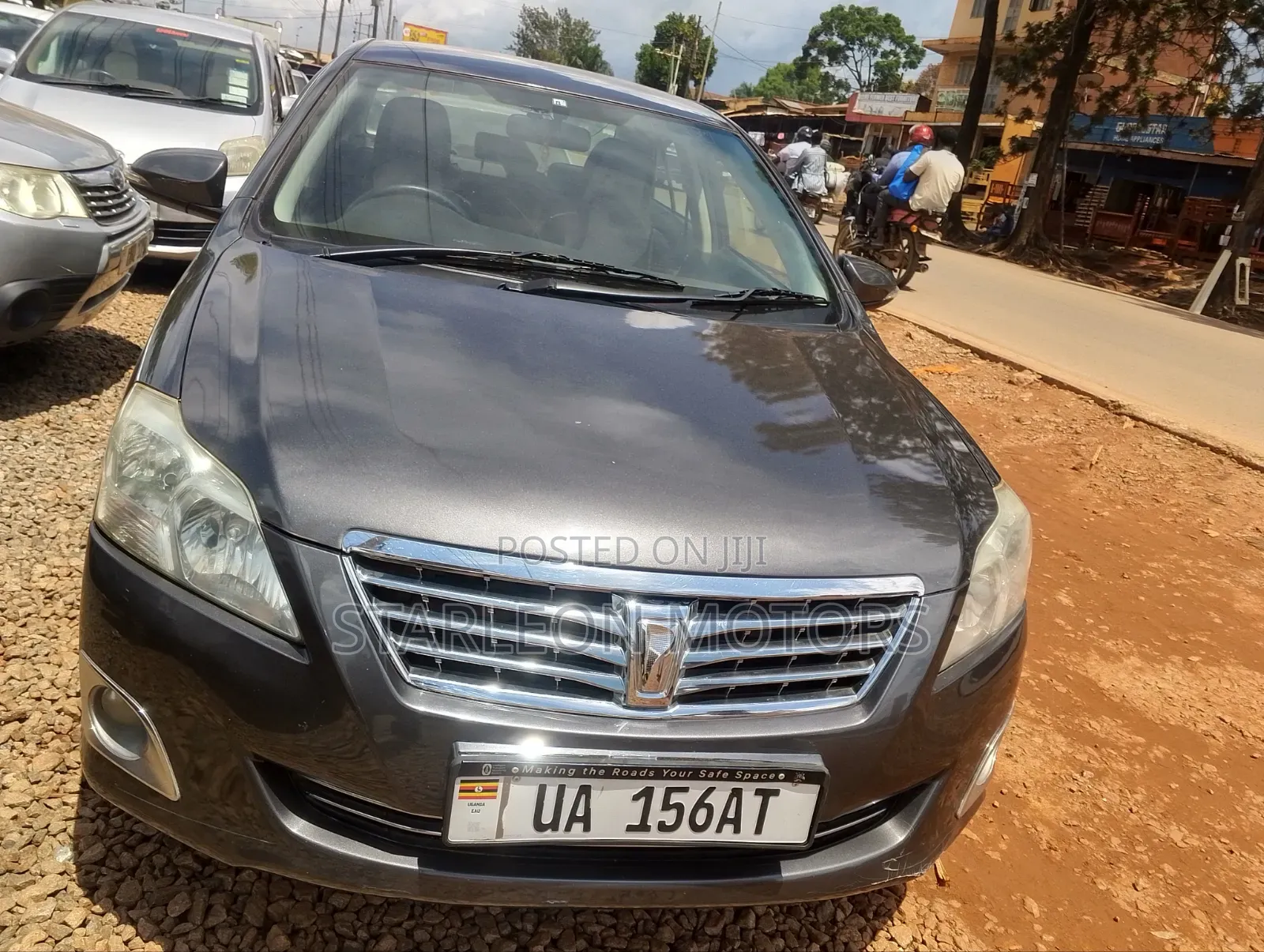 Toyota Premio 1.8 AWD 2013 Gray