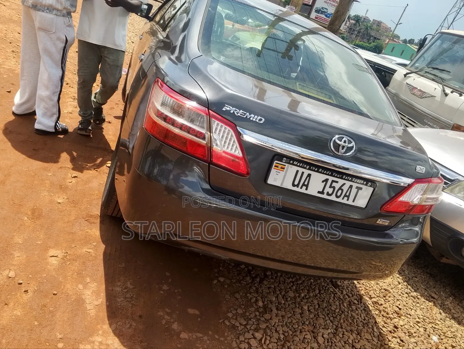 Toyota Premio 1.8 AWD 2013 Gray