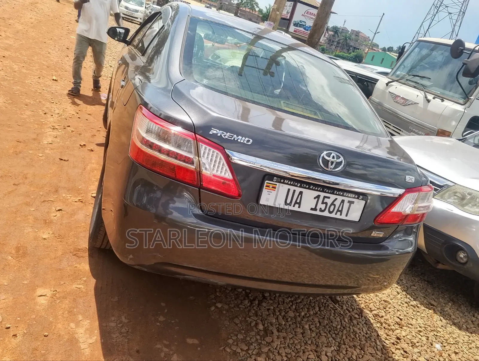 Toyota Premio 1.8 AWD 2013 Gray