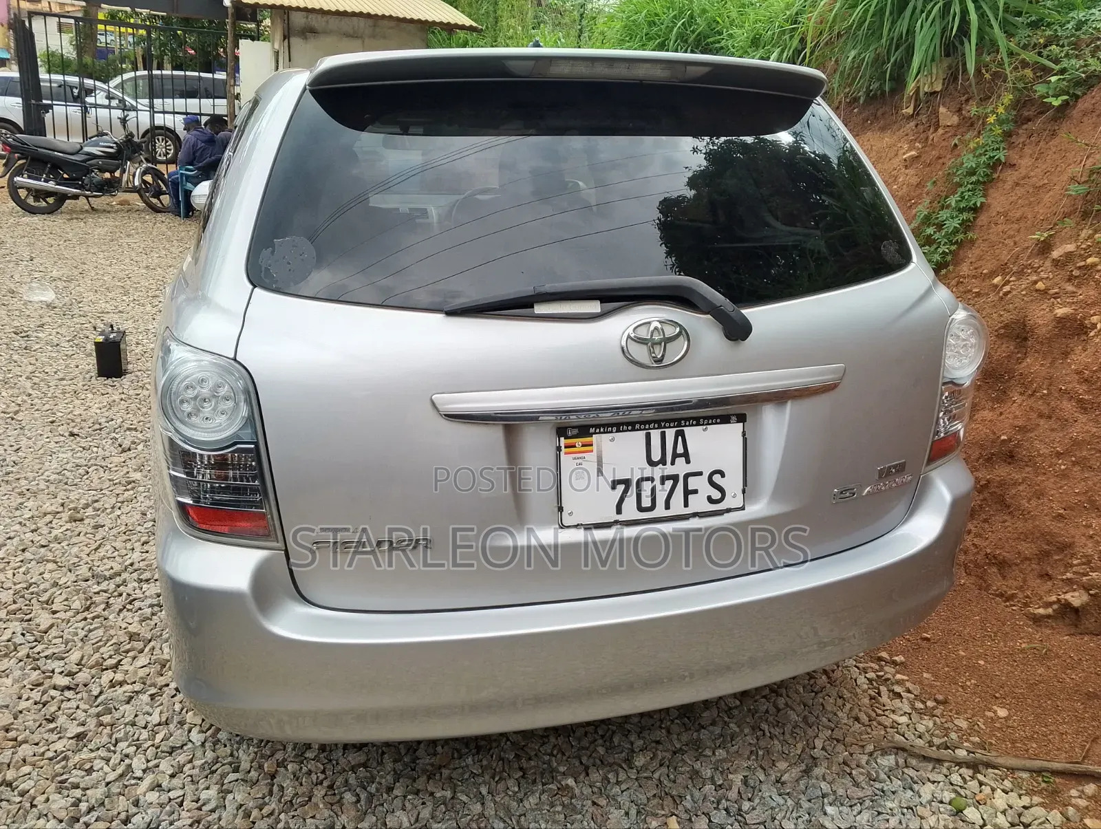 Toyota Corolla Fielder 1.8 Petrol AWD 2011 Silver