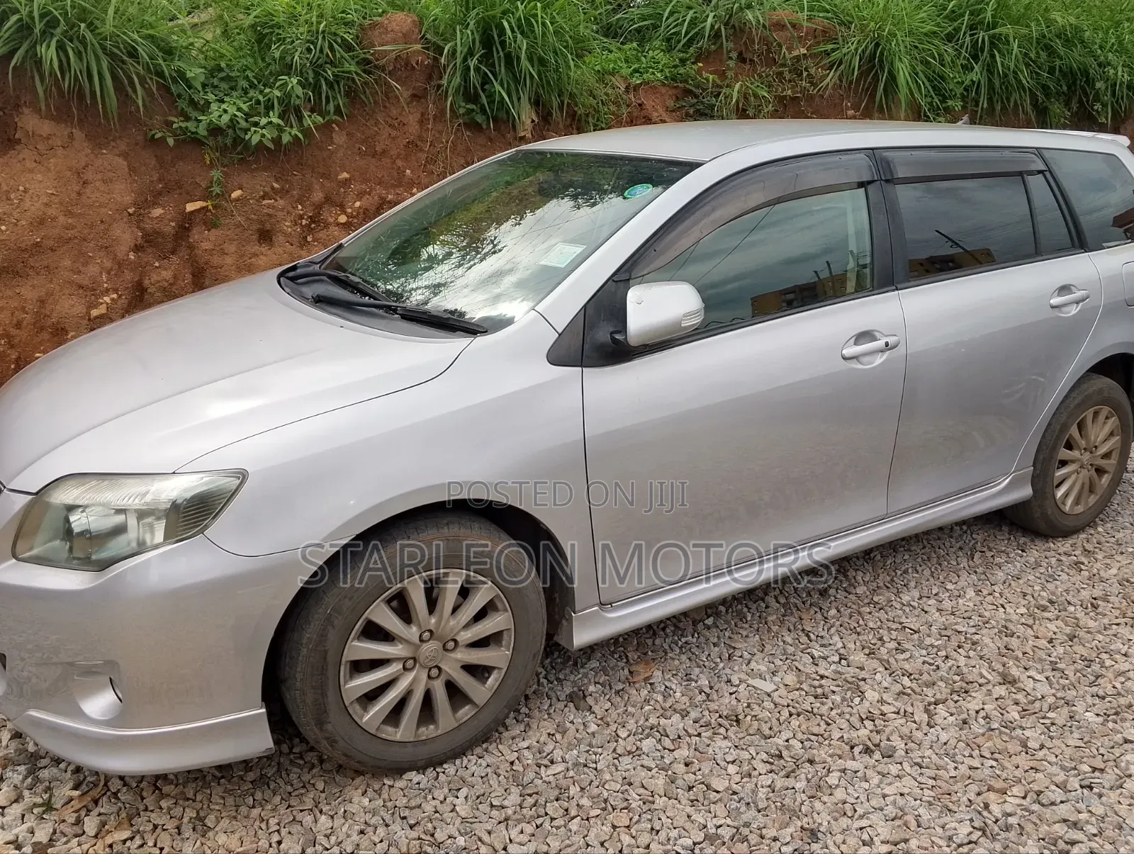Toyota Corolla Fielder 1.8 Petrol AWD 2011 Silver