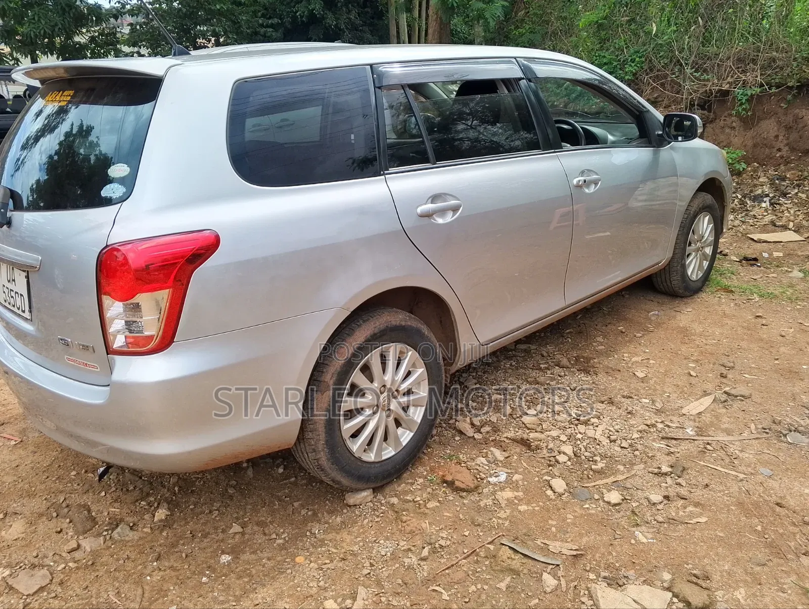 Toyota Corolla Fielder 1.5 Petrol AWD 2010 Silver