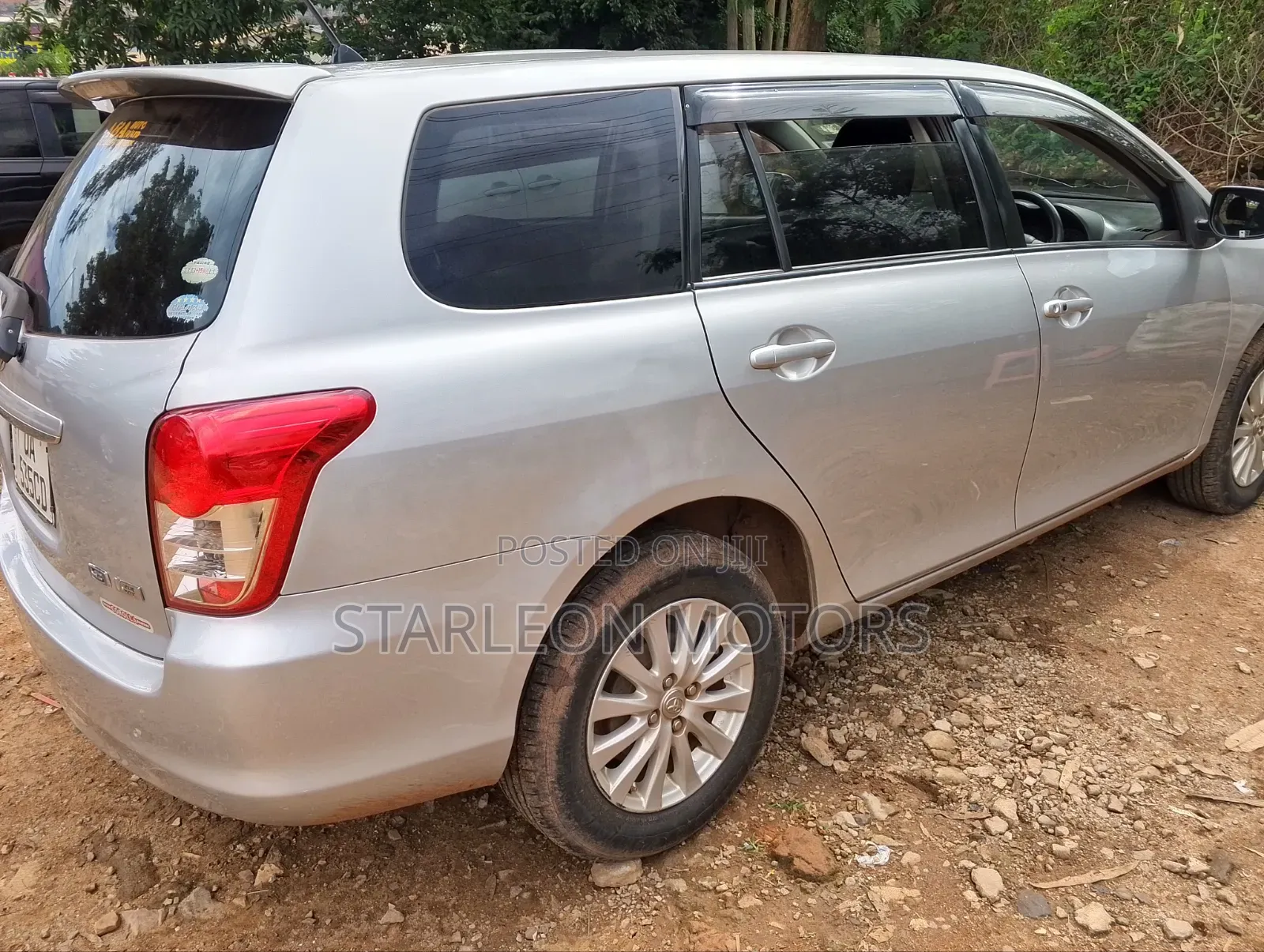 Toyota Corolla Fielder 1.5 Petrol AWD 2010 Silver