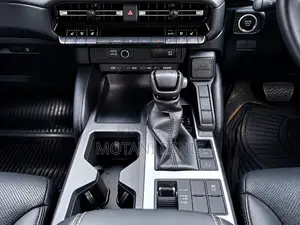 Toyota Land Cruiser Prado 2.7 2024 Black