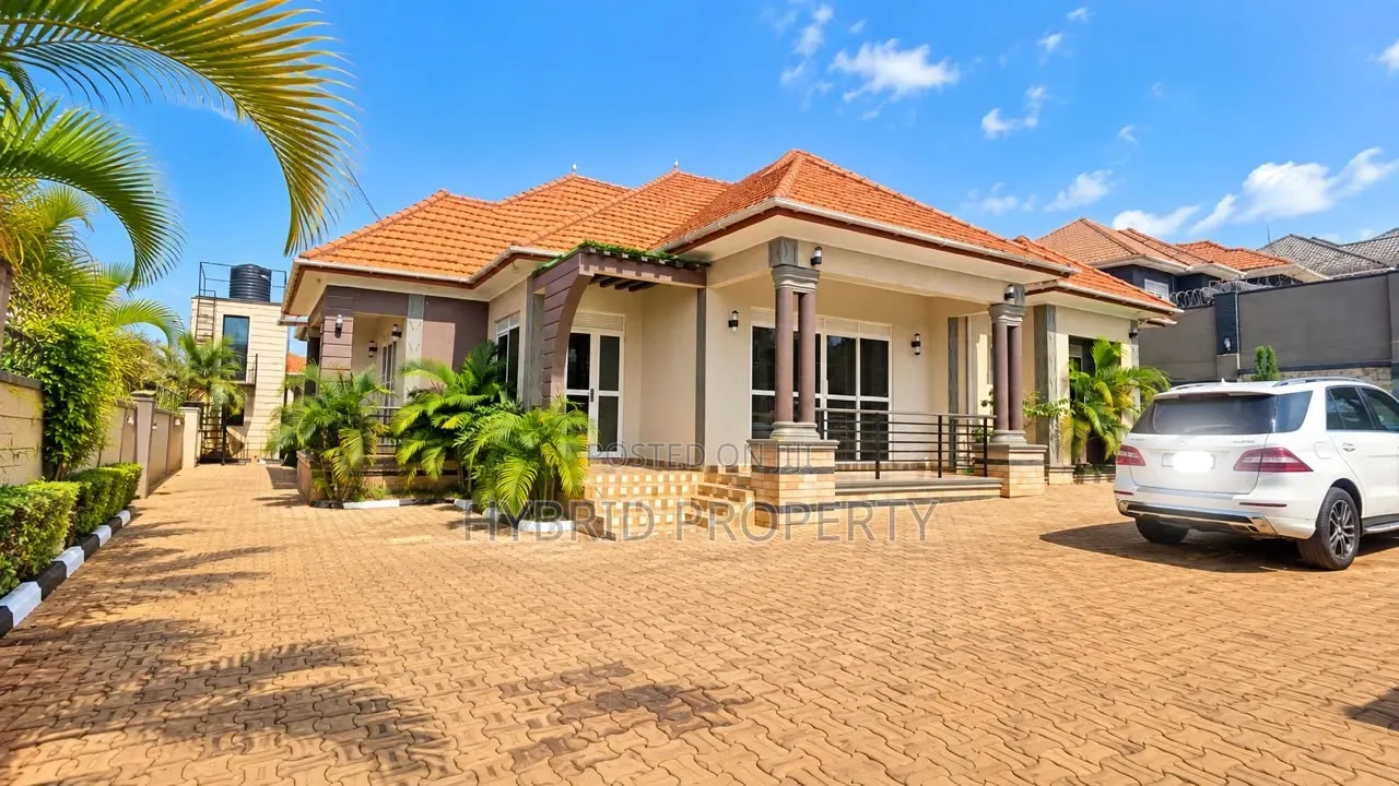 4bdrm House in Kira~Nakwero Along for sale