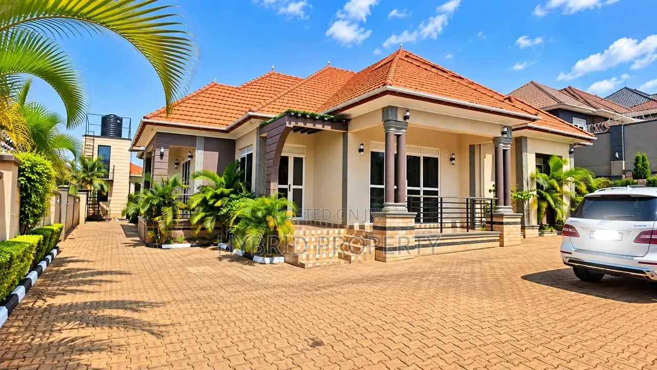4bdrm House in Kira~Nakwero Along for sale