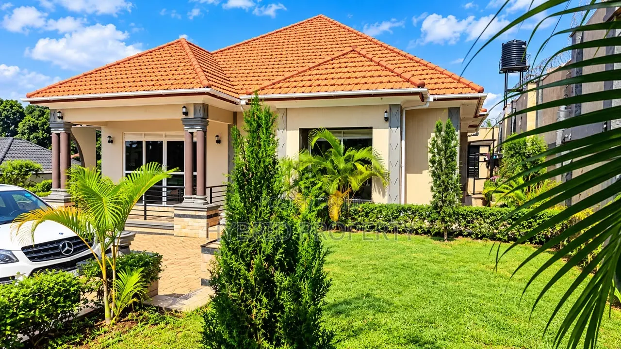 4bdrm House in Kira~Nakwero Along for sale