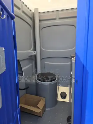 HDPE Outdoor Mobile Toilet