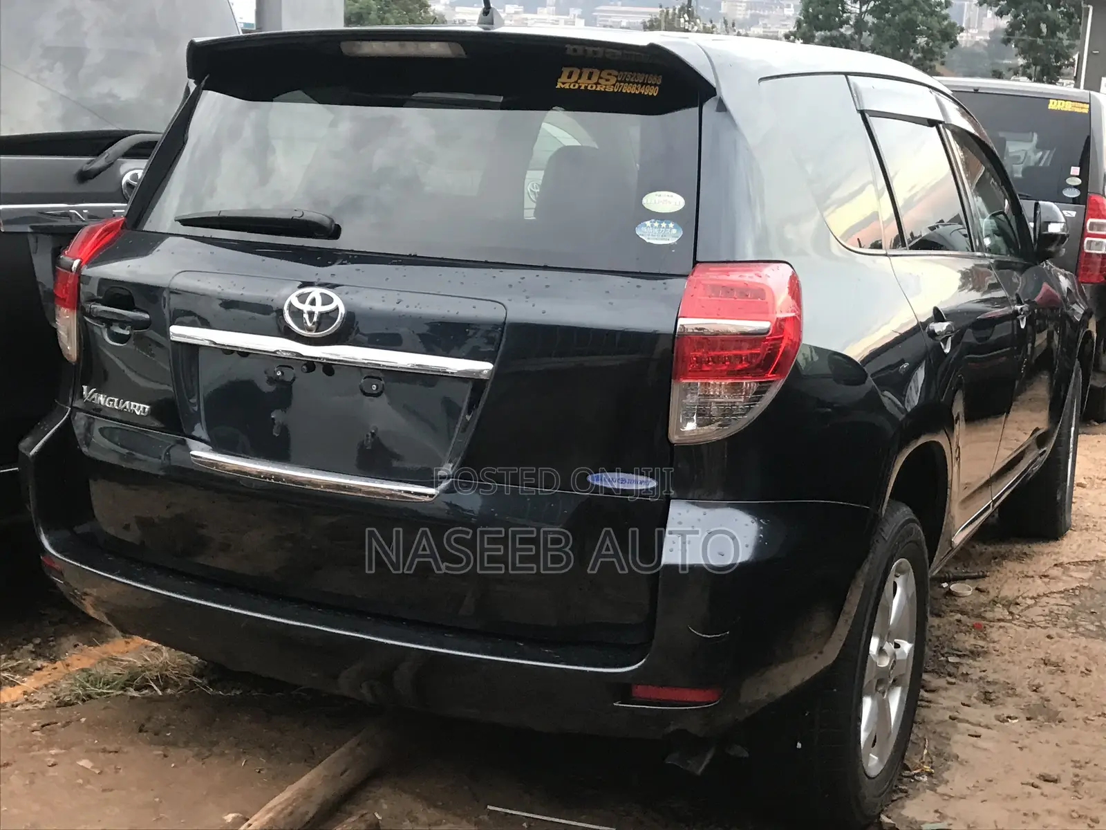 Toyota Vanguard 2014 Blue