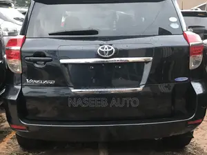 Toyota Vanguard 2014 Blue