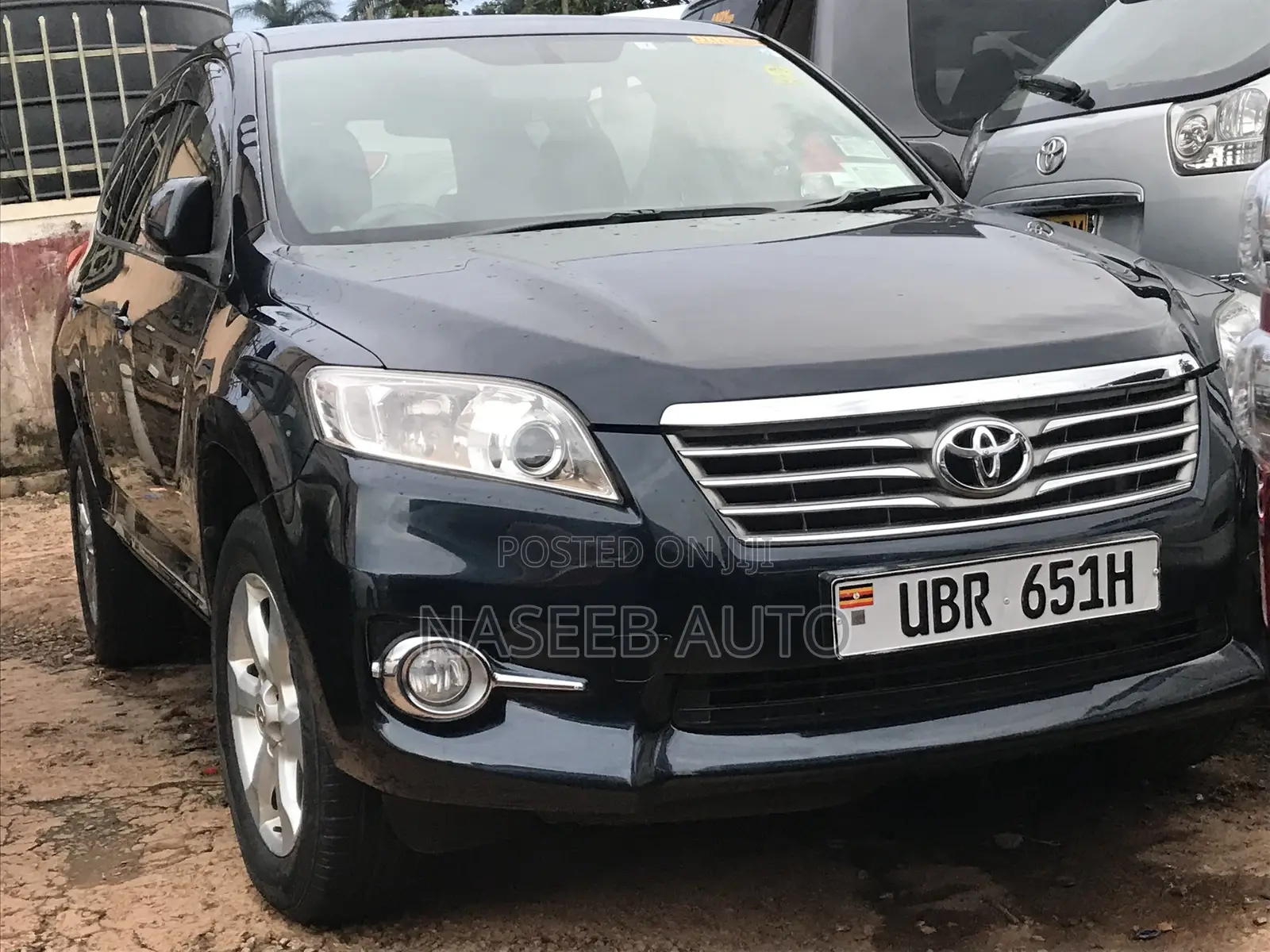 Toyota Vanguard 2014 Blue