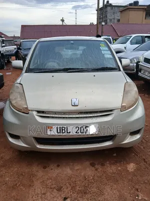 Toyota Passo 2005 Silver