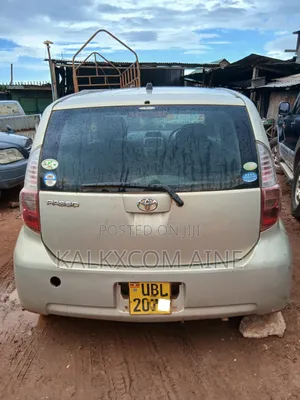 Toyota Passo 2005 Silver