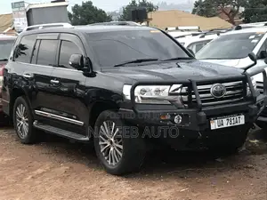 Toyota Land Cruiser Prado 2017 Black