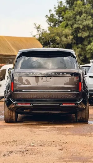 Land Rover Range Rover Vogue 2024 Gray