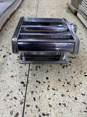 Royaleks 15cm Stainless Steel Manual Pasta & Noodle Maker