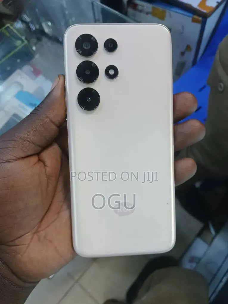 New Itel S26 Ultra 256 GB Bronze