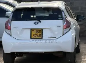 Toyota Aqua S 2014 White