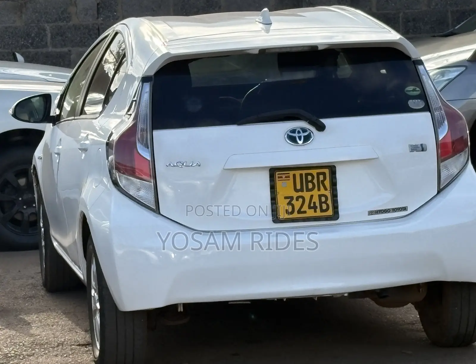 Toyota Aqua S 2014 White