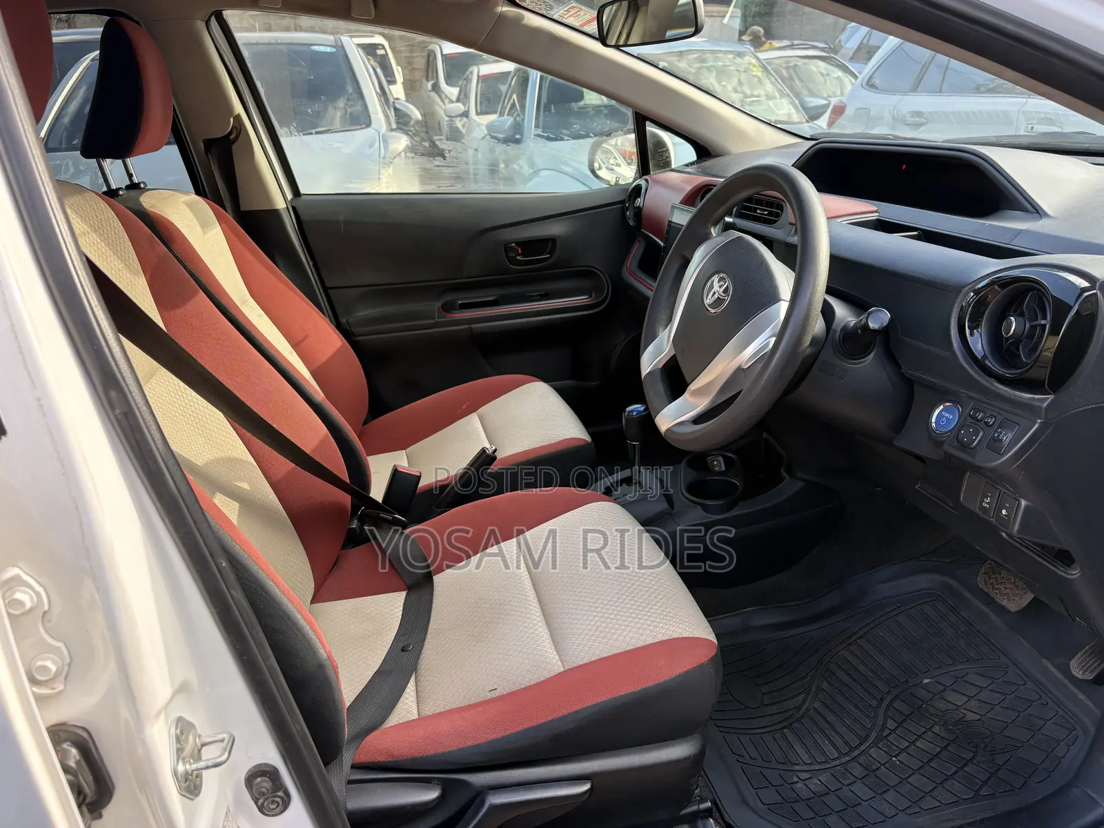 Toyota Aqua S 2014 White