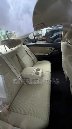 Toyota Premio 1.8 FWD 2017 Silver
