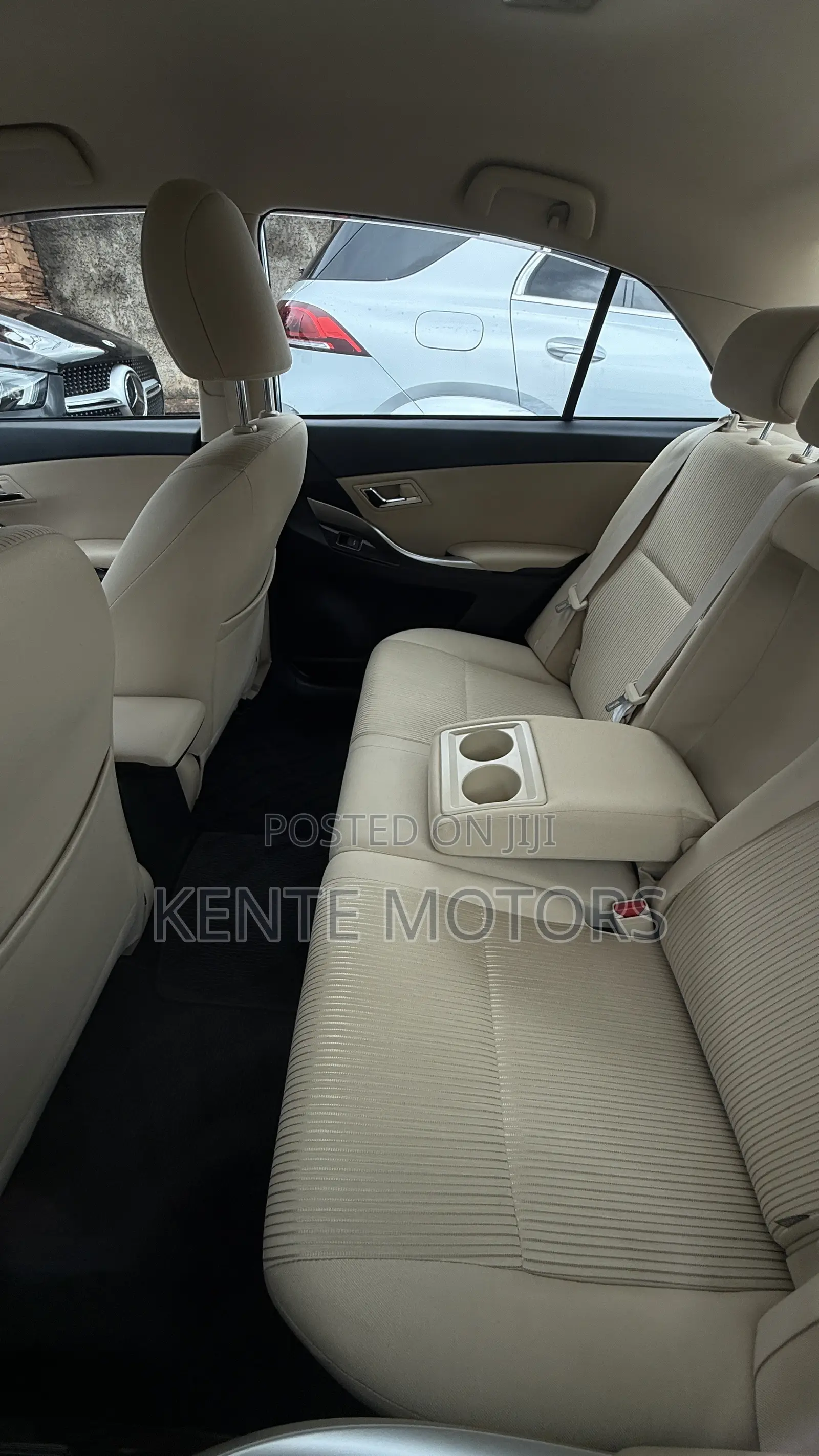 Toyota Premio 1.8 FWD 2017 Silver