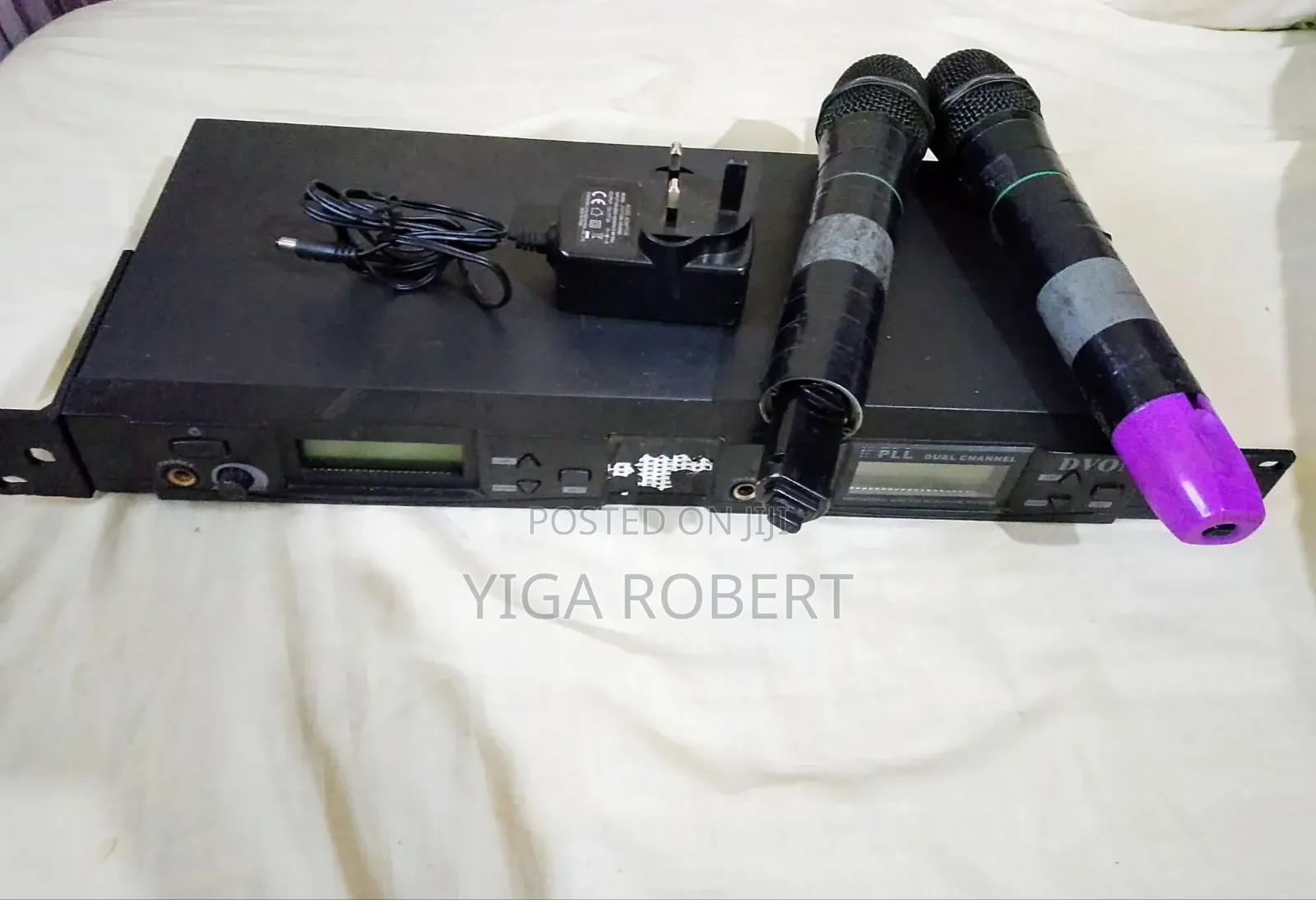 Dvon Wireless Microphones