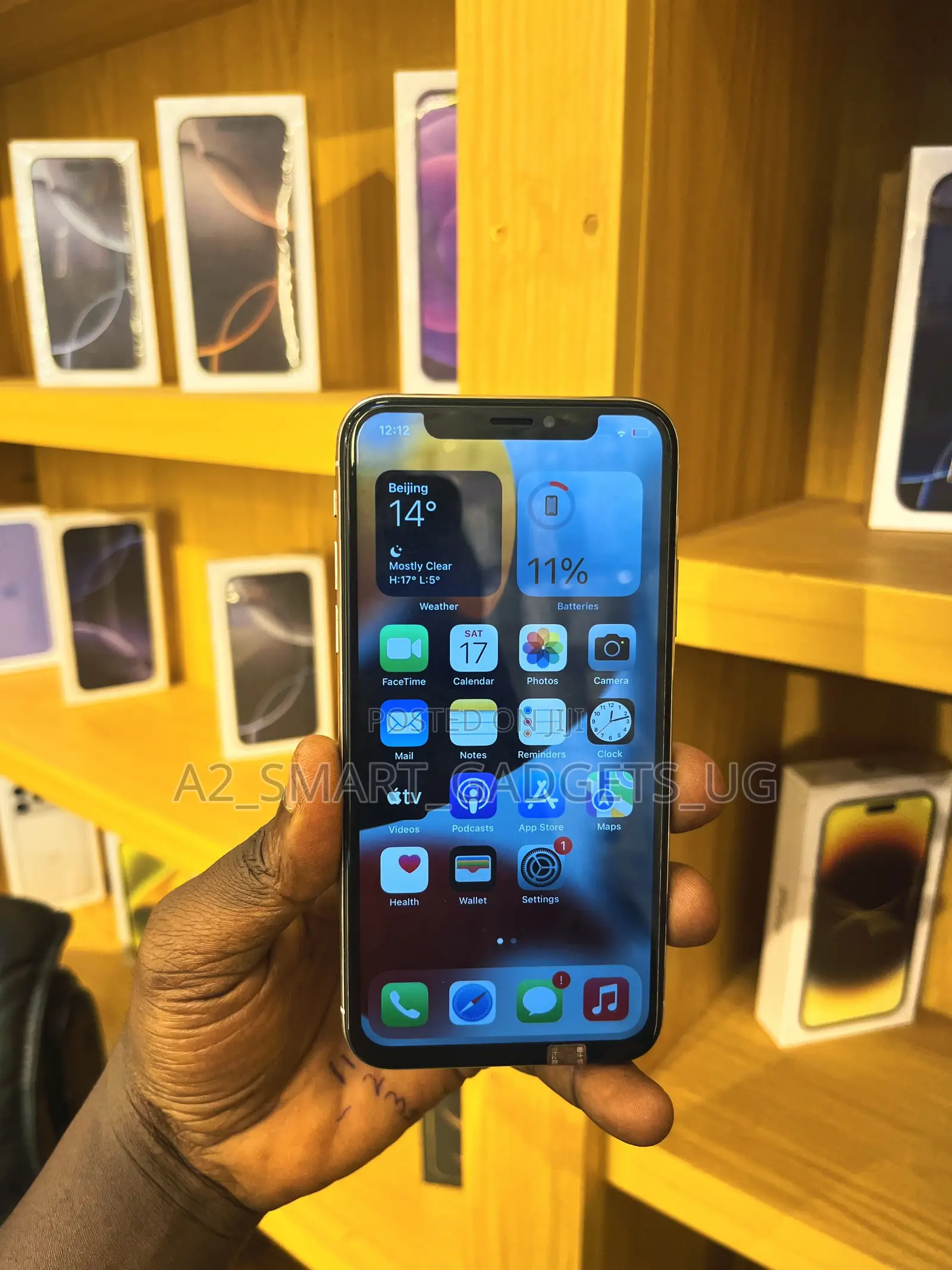 Apple iPhone X 64 GB White
