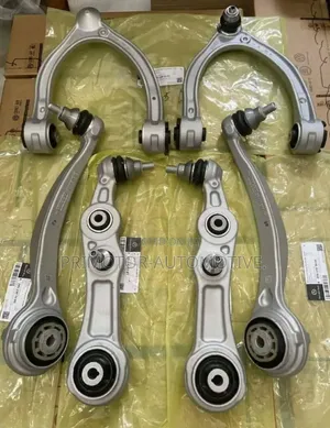 Wheel Hubs and Connecting Arm