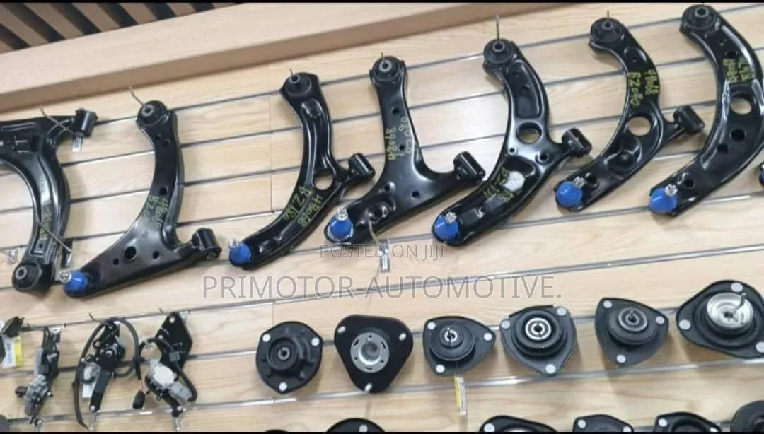 Wheel Hubs and Connecting Arm