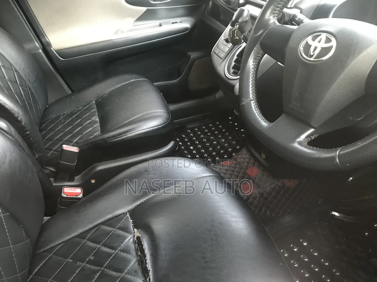 Toyota Wish 2010 White