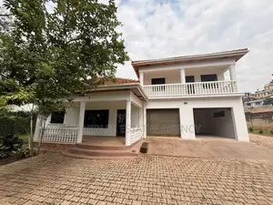 7bdrm Villa in Bugolobi, Central Division for rent