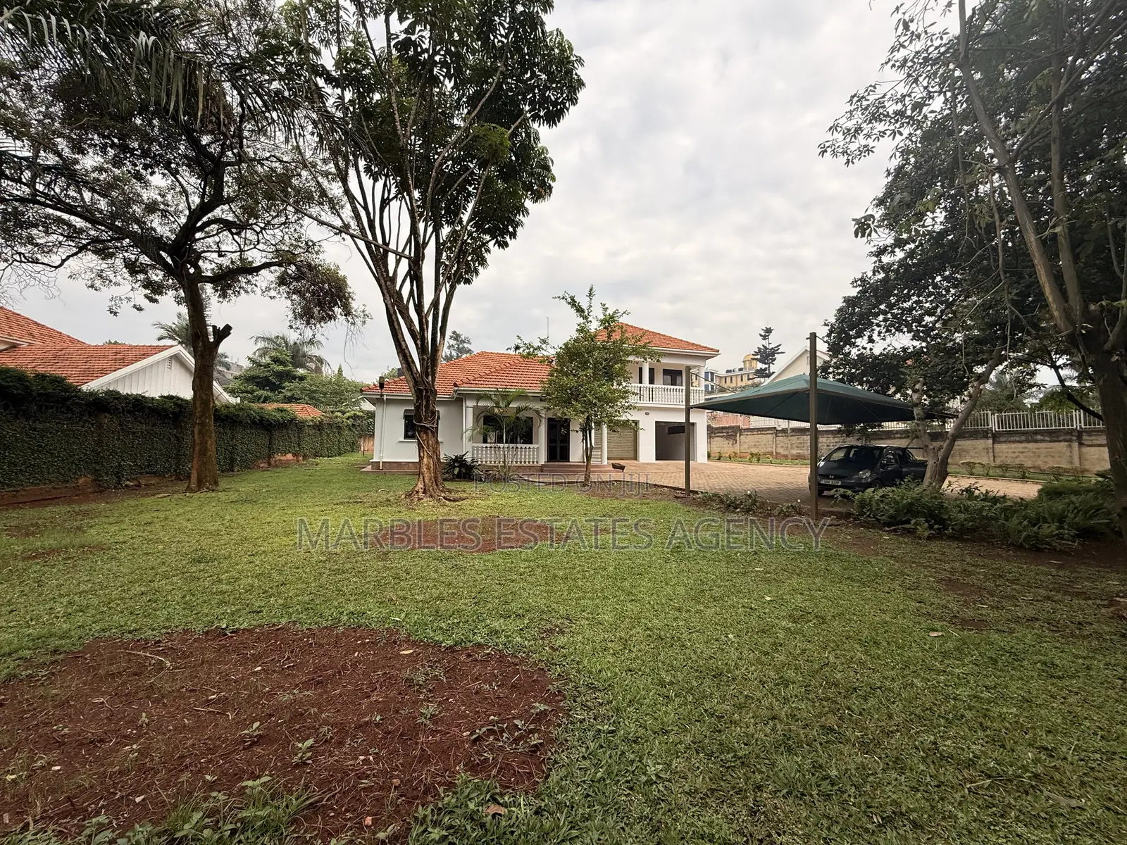 7bdrm Villa in Bugolobi, Central Division for rent