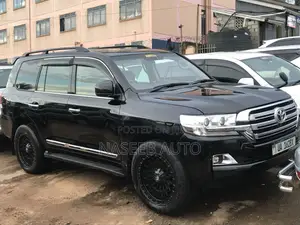 Toyota Land Cruiser Prado 2016 Black