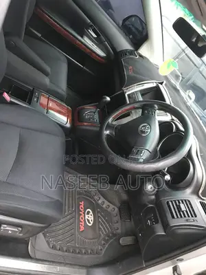 Toyota Harrier 2009 Silver