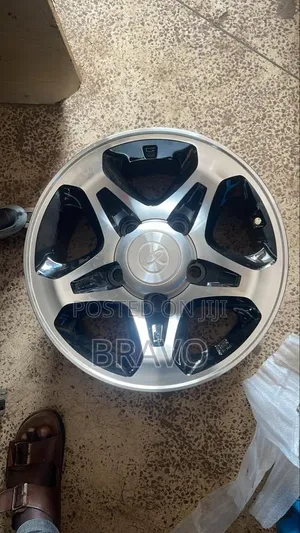 Size 16 Sport Rims for Land Cruiser Pickhp