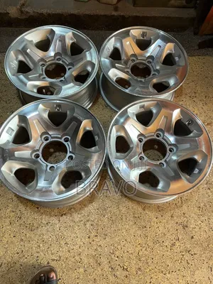 Size 16 Sport Rims for Land Cruiser Pickhp