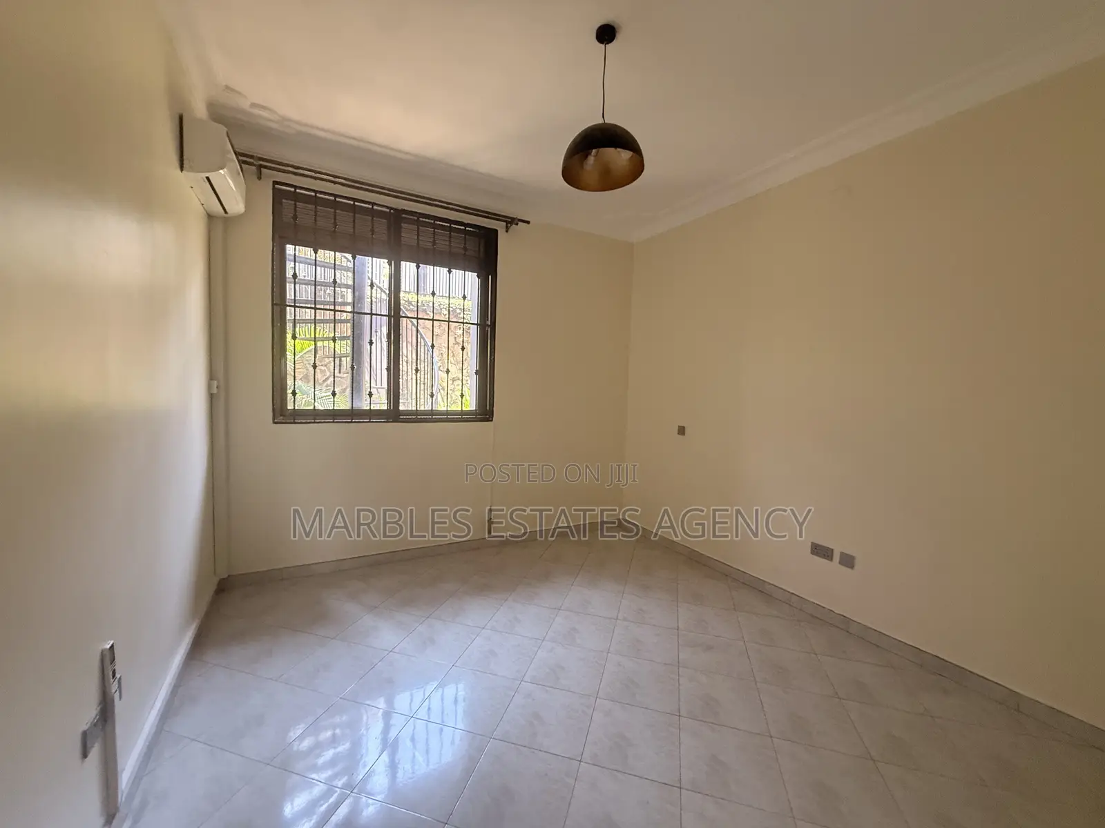 10bdrm Apartment in Muyenga, Central Division for rent