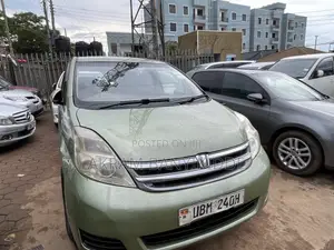 Toyota ISIS 2009