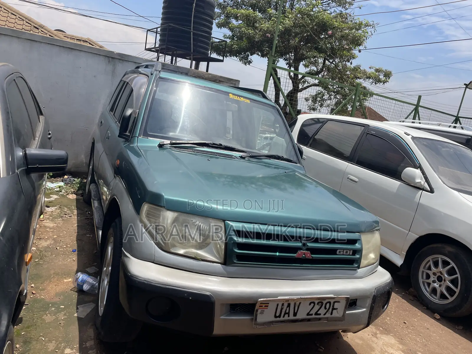 Mitsubishi Pajero IO 2003 Green
