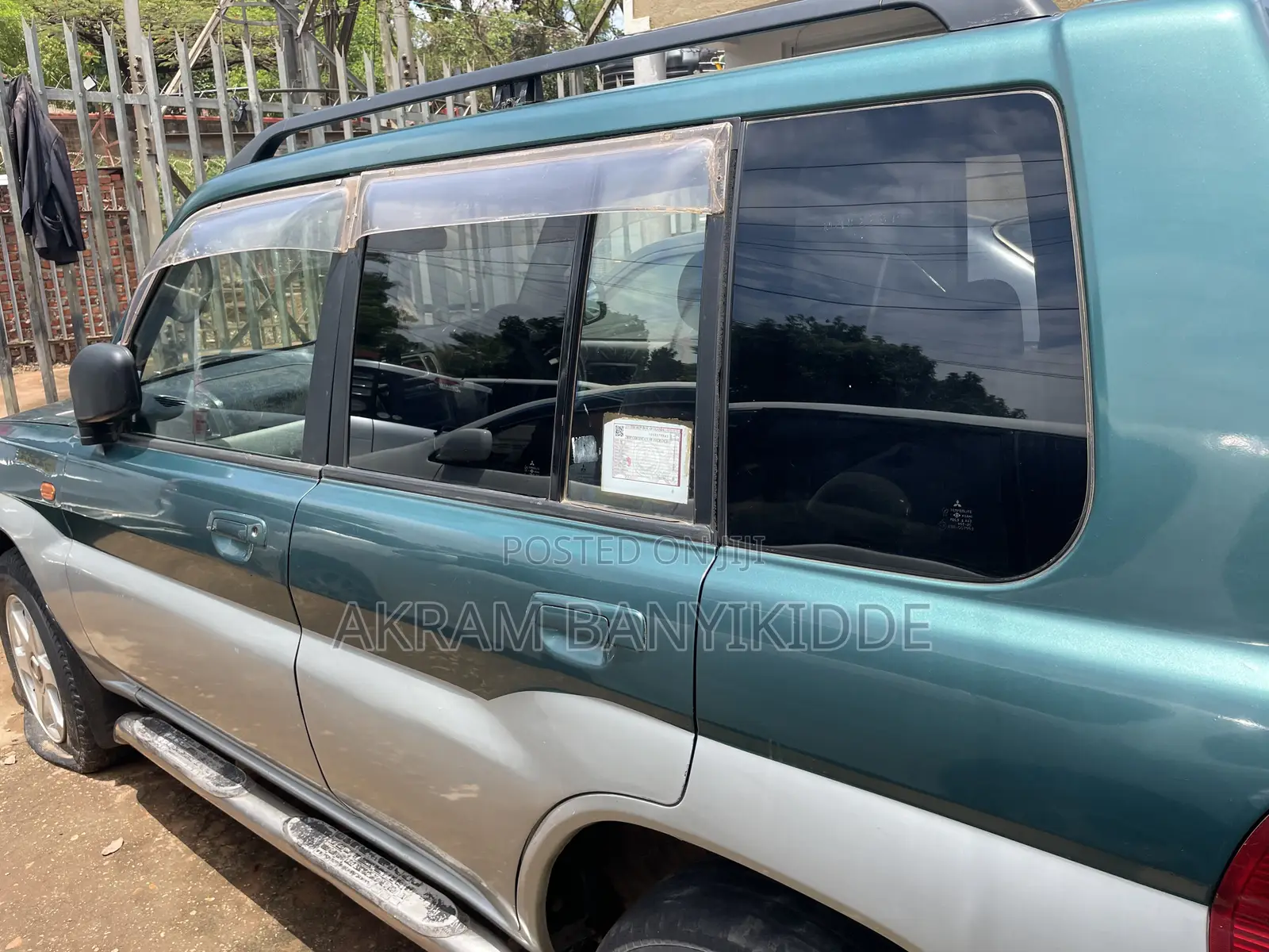 Mitsubishi Pajero IO 2003 Green