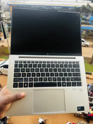 Laptop HP EliteBook 840 G11 16GB Intel Core Ultra 7 SSD 512GB