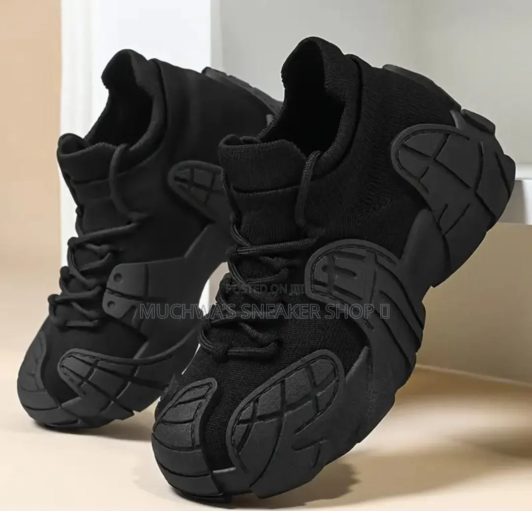 Easy Sneakers
