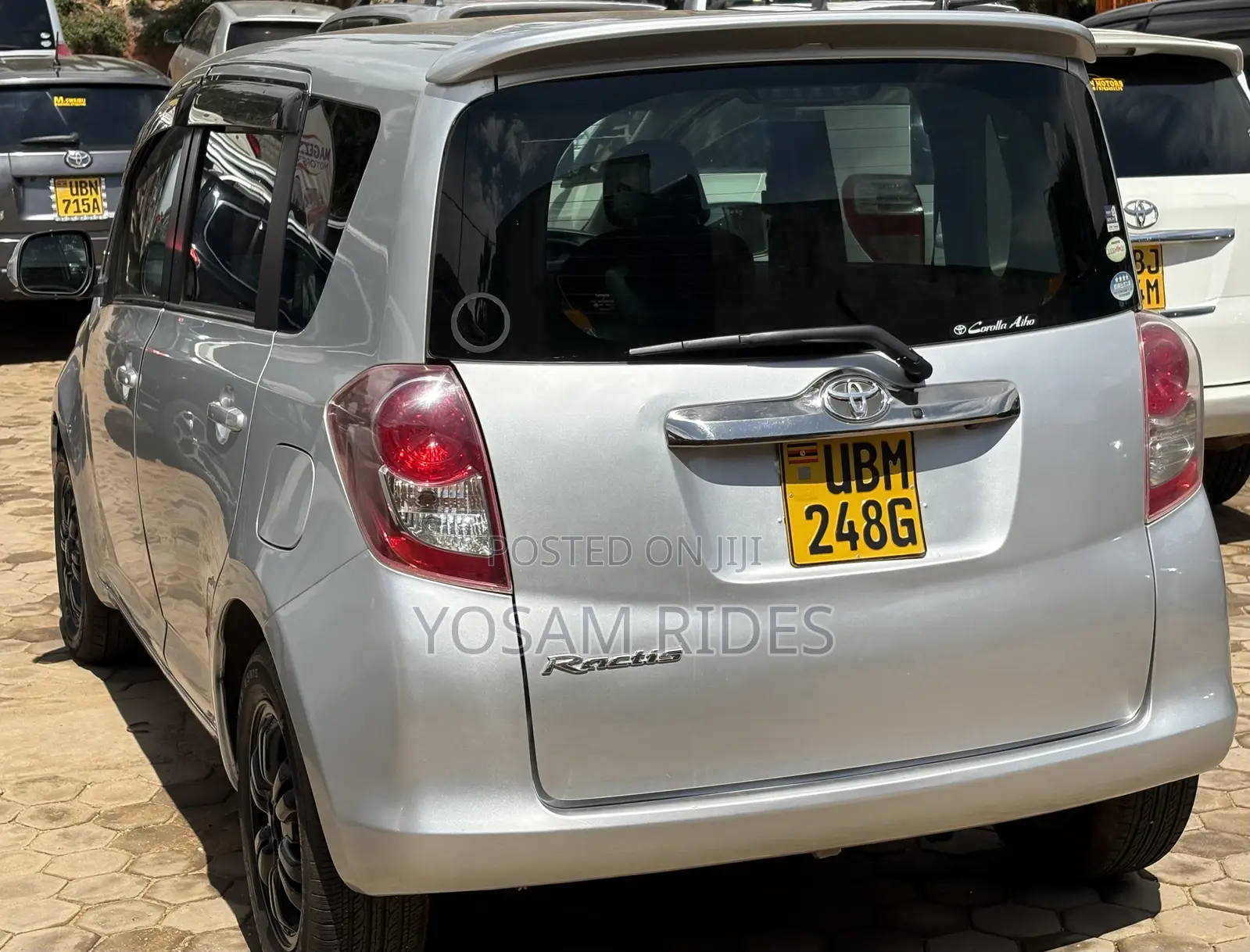 Toyota Ractis 1.5 FWD 2009 Silver