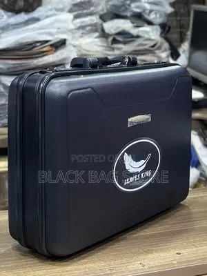 Briefcase_ Aluminum Frame