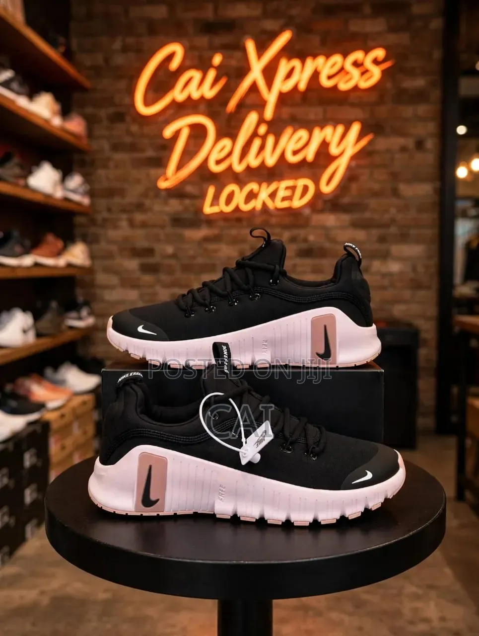 Training Shoes. Nike Free Metcon 6 Black and Coconut Milk/Pink