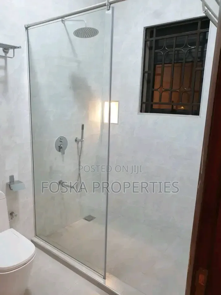 4bdrm Bungalow in Lukuli, Central Division for rent